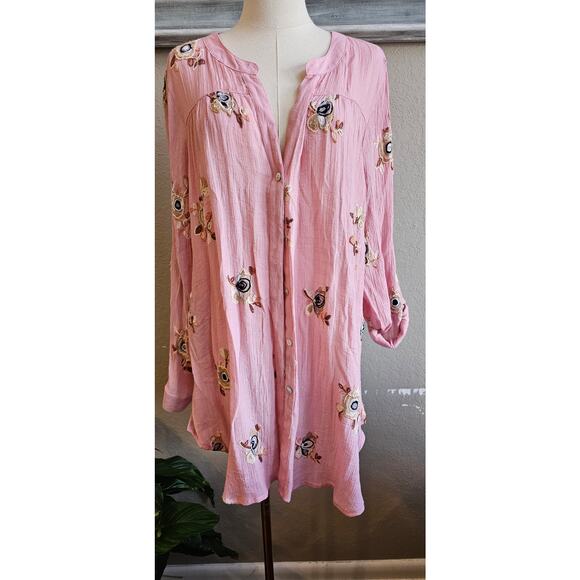 Fig and Flower Embroidered Floral Button Up Gauze Blouse‎ Top Women Size 2X Pink - Picture 1 of 6